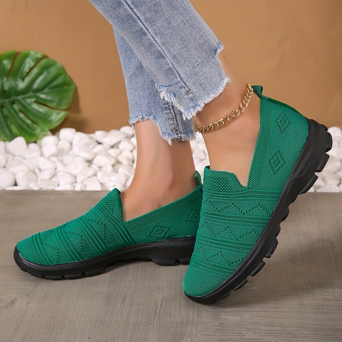 womens knit sock shoes breathable comfortable slip on shoes casual outdoor walking shoes details 6