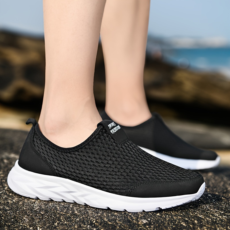 mens casual breathable lightweight mesh slip on walking shoes casual outdoor anti skid sneakers driving shoes details 33